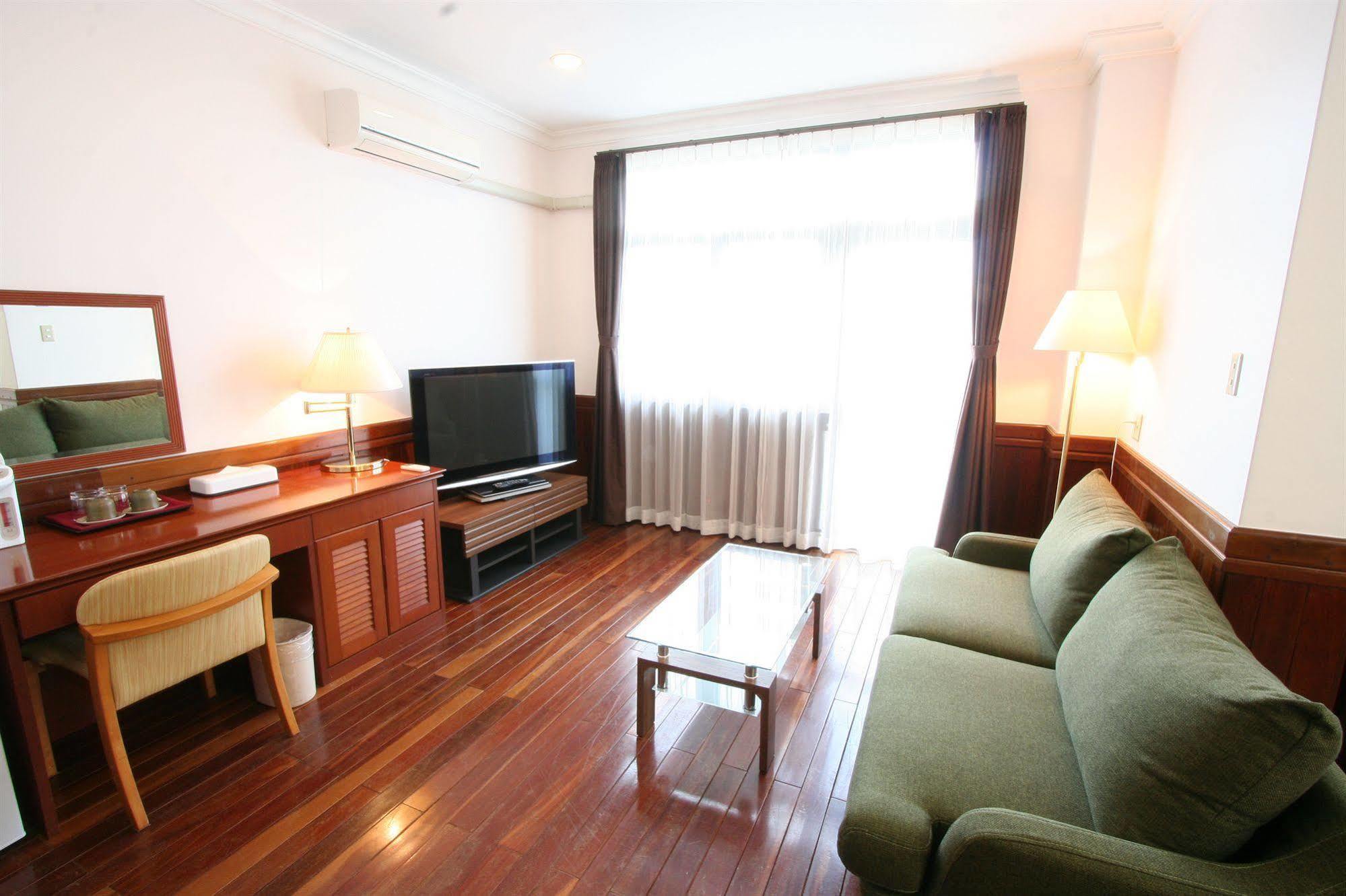 Ada Garden Hotel Okinawa Kunigami Bagian luar foto